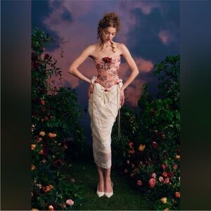 Elegant Floral Strapless Dress